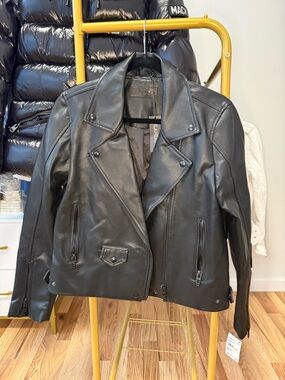 Blank NYC all black faux leather motorcycle jacket sz M
